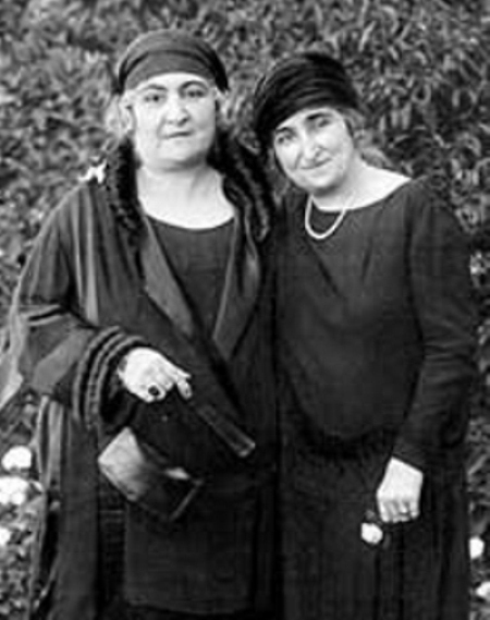 links: Huda Sha‘arawi - rechts: Safia Zaghlul