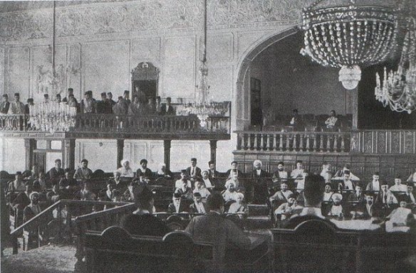 altes-parlament-in-teheran