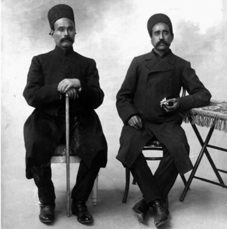 Links_Bâqer Xân-Rechts_Sattâr Xân - Zwei Führer der Mashrute Revolution