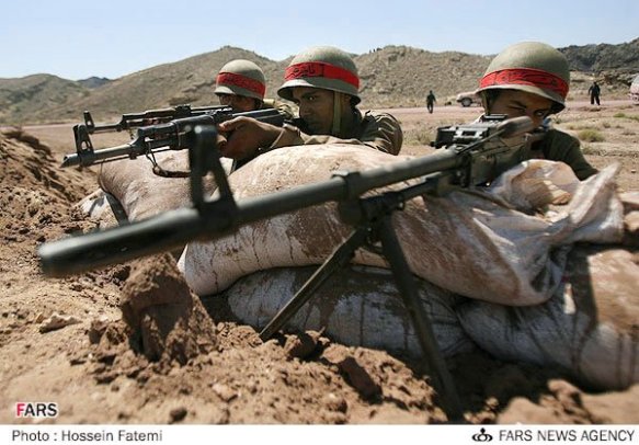 Iranische Soldaten