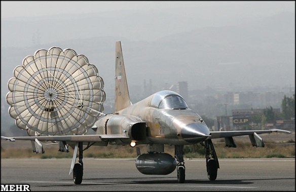 Iranischer Kampfflugzeug