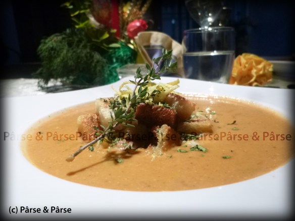 Persische Auberginenencremesuppe