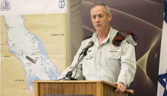 Foto: AFP  Lieutenant Benny Gantz bei einer Pressekonferenz am 05. März 2014 bei einem Briefing der Presse hinsichtlich der Ereignisse im Roten Meer
