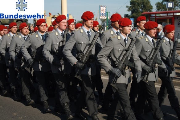 Bildquelle: Global Research Bundeswehr Special Forces bei einer Militärparade
