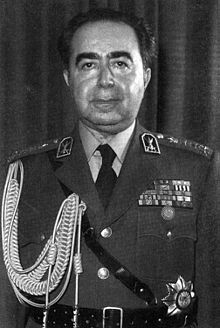Bildquelle: Wikipedia.org General Hossein Fardust